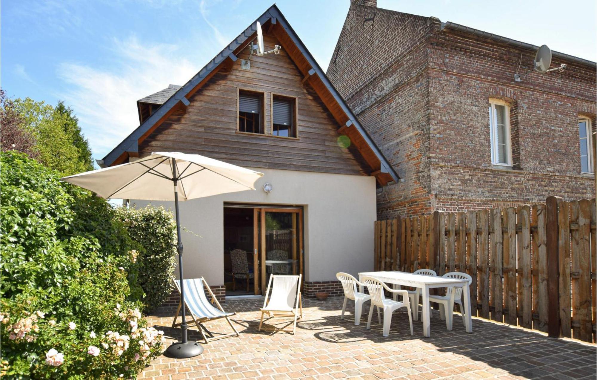 Beautiful Home In Le Bourg-Dun With Kitchen Dış mekan fotoğraf